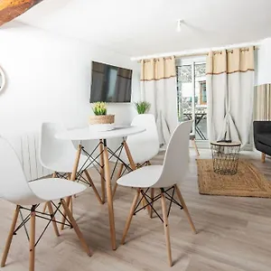  Appartement Magnifique Studio Au Coeur De Paulien